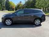 Used 2017 Chevrolet Traverse LT w/ Style and Technology Package image 3