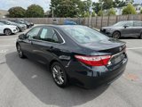 Used 2017 Toyota Camry SE image 2