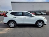 Used 2018 Nissan Rogue S image 3