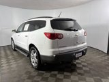 Used 2009 Chevrolet Traverse LTZ image 3