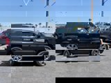 Used 2002 Cadillac Escalade AWD image 2