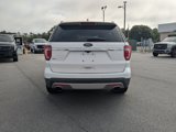 Used 2017 Ford Explorer XLT w/ Equipment Group 202A image 5