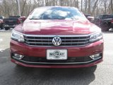 Used 2017 Volkswagen Passat 1.8T SE w/ SE Lighting Package image 3