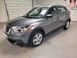 Used 2019 Nissan Kicks S image 2