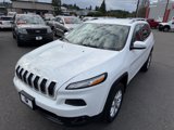 Used 2016 Jeep Cherokee Latitude w/ Comfort/Convenience Group image 2