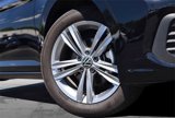 Certified 2024 Volkswagen Jetta SE w/ Panoramic Sunroof Package image 3