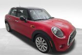 Used 2019 MINI Cooper 4-Door Hardtop image 2