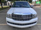 Used 2014 Lincoln Navigator 4WD image 2