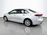 Used 2022 Toyota Corolla LE image 5