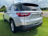 Used 2021 Chevrolet Traverse LT image 5