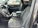 Used 2019 GMC Terrain SLE w/ Driver Convenience Package image 2
