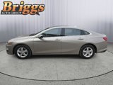 Used 2024 Chevrolet Malibu LT image 2