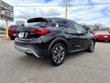 Used 2017 INFINITI QX30 Premium w/ Technology Package image 5