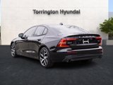 Used 2019 Volvo S60 T6 Momentum image 4