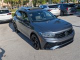 Used 2023 Volkswagen Tiguan SE R-Line image 2