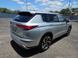 Used 2023 Mitsubishi Outlander SE image 5