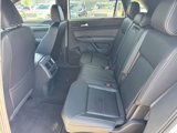 Used 2022 Volkswagen Atlas Cross Sport SE image 6