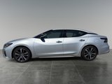 Used 2023 Nissan Maxima SV image 2
