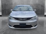 Used 2018 Chrysler Pacifica Touring-L image 2