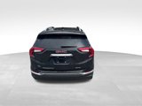 Used 2024 GMC Terrain SLT w/ Tech Package image 4