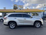 Used 2015 Toyota Highlander XLE image 4