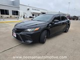 Used 2019 Toyota Camry SE image 3