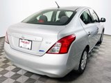 Used 2012 Nissan Versa SV image 4