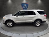 Used 2018 Ford Explorer XLT image 2