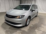 Used 2023 Chrysler Voyager LX image 3