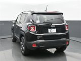 Used 2015 Jeep Renegade Limited image 4