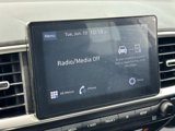 Used 2022 Hyundai Venue SEL image 3