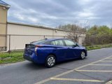 Used 2016 Toyota Prius Three Touring image 3