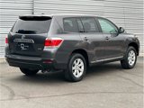 Used 2012 Toyota Highlander 4WD image 3