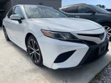 Used 2018 Toyota Camry SE image 2