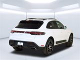 Used 2025 Porsche Macan image 4