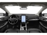 Used 2021 Ford Edge SEL w/ Convenience Package image 4
