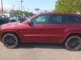 Used 2022 Jeep Grand Cherokee Laredo X image 2