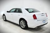 Used 2020 Chrysler 300 Touring L w/ Value Package image 4