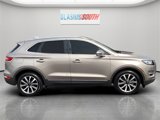 Used 2019 Lincoln MKC Reserve w/ MKC Climate Package image 2