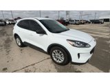 Used 2022 Ford Escape SE image 2
