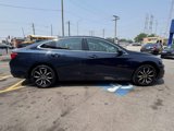 Used 2017 Chevrolet Malibu LT image 4
