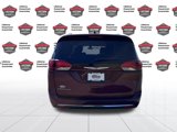 Used 2018 Chrysler Pacifica Touring-L Plus w/ Tire & Wheel Group image 5