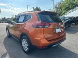 Used 2018 Nissan Rogue SV image 5