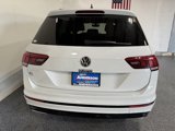Used 2020 Volkswagen Tiguan SE R-Line image 5