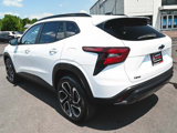 Used 2025 Chevrolet Trax RS w/ Driver Confidence Package image 4