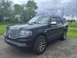 Used 2017 Lincoln Navigator Select image 3