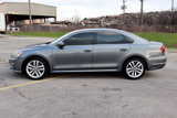 Used 2017 Volkswagen Passat 1.8T SE image 2