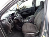 Used 2019 Chevrolet Equinox LT image 2