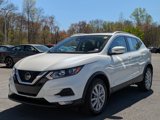 Used 2021 Nissan Rogue Sport SV image 3
