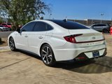 Used 2021 Hyundai Sonata SEL Plus w/ Tech Package image 3